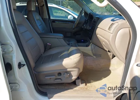 2004 Ford Explorer Limited from USA, damaged, VIN 1FMDU85W44ZA52259